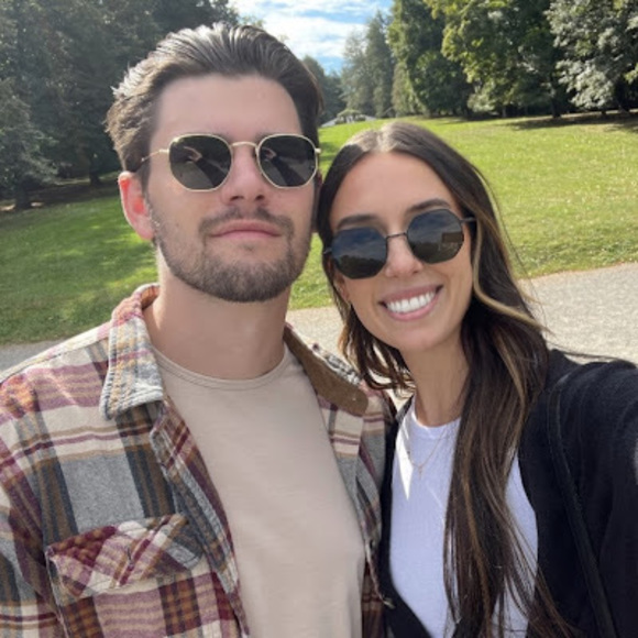 Meet your Posher - Picture 1 of 1